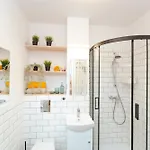 Czerniakowska 203a By Homeprime *