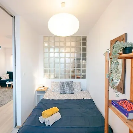 Wawaview! With An Amazing View! Powiśle. Apartament *